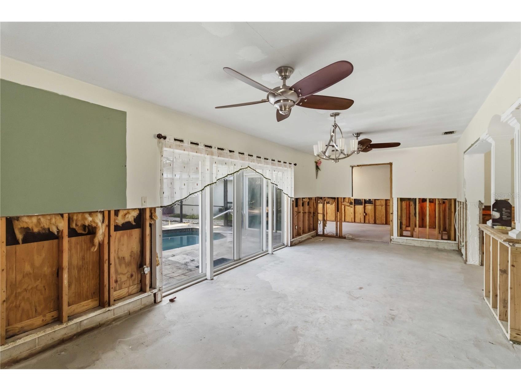 617 Calle De Peru Sarasota FL 34242 A4696399 image20