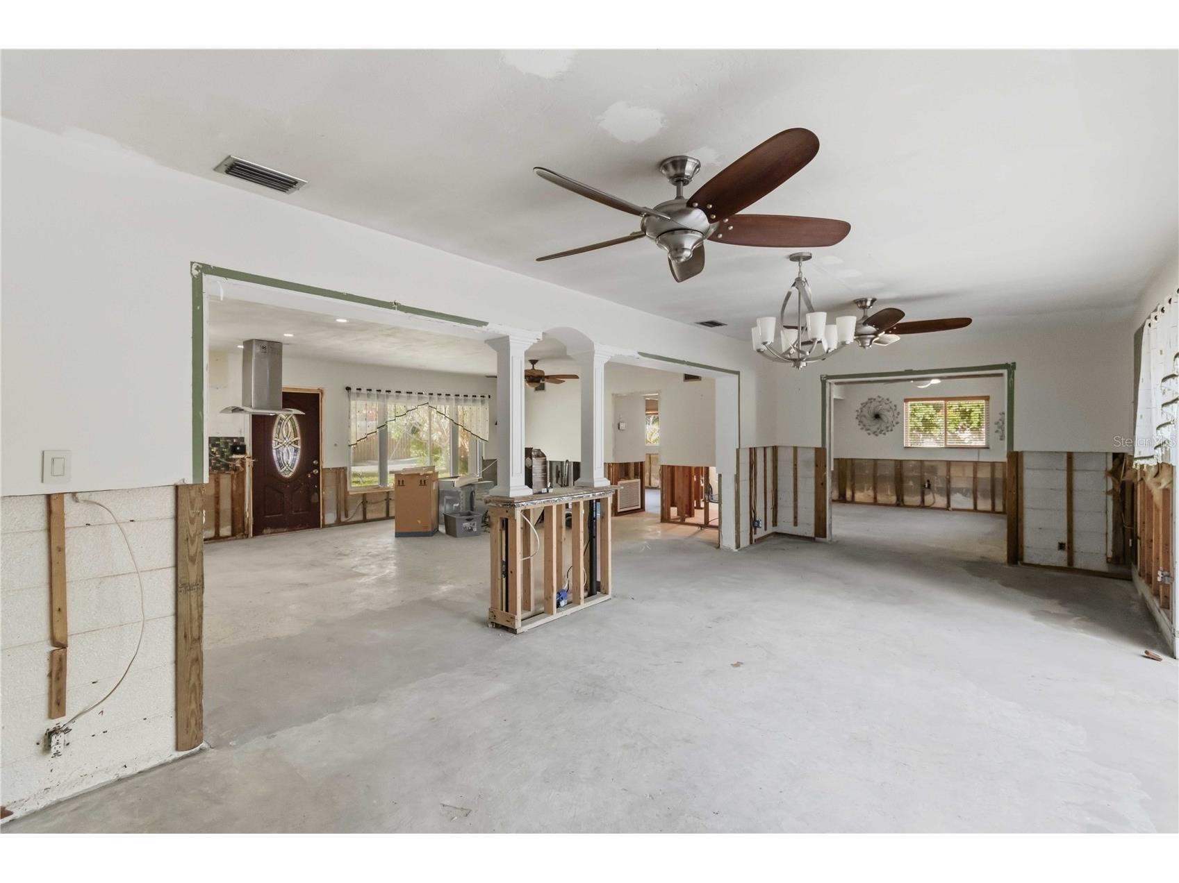 617 Calle De Peru Sarasota FL 34242 A4696399 image21