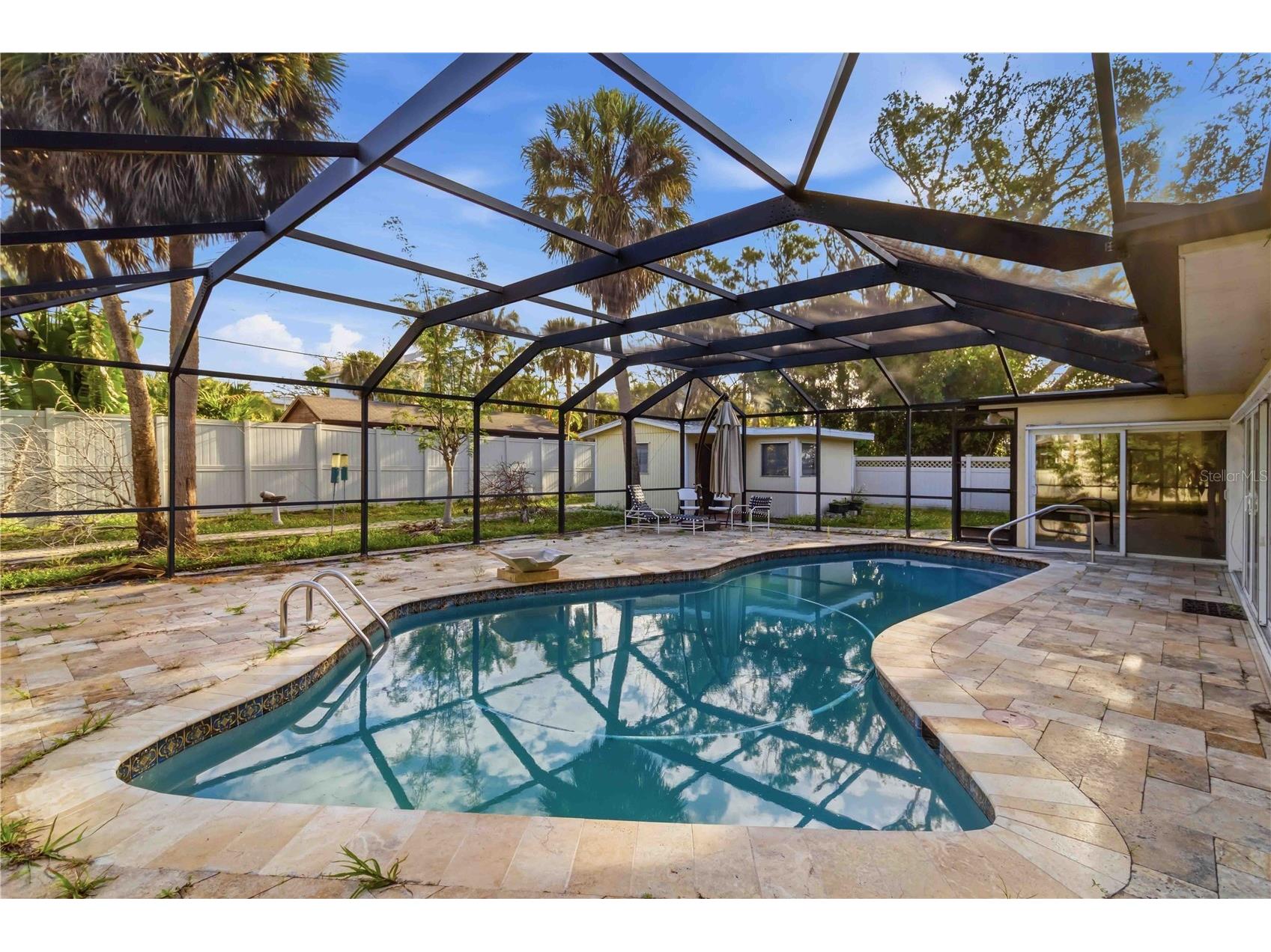 617 Calle De Peru Sarasota FL 34242 A4696399 image24