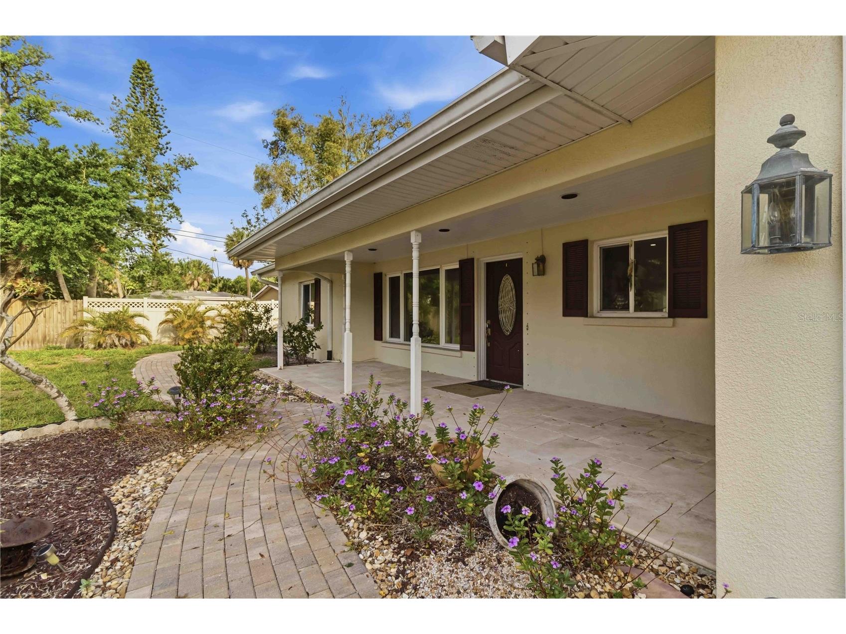 617 Calle De Peru Sarasota FL 34242 A4696399 image6