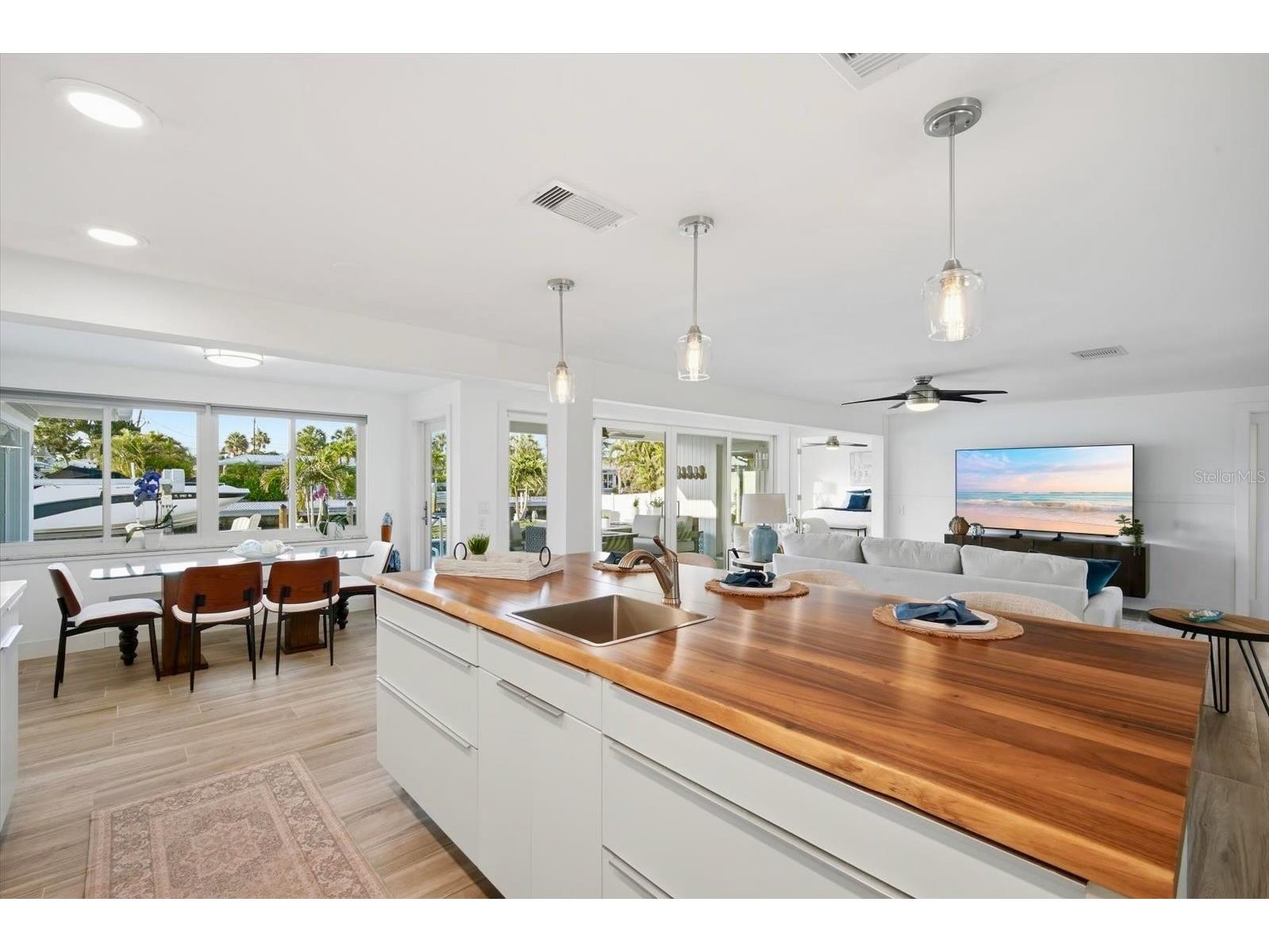 617 Dundee Lane Holmes Beach FL 34217 - BIMINI BAY A4692250 image18