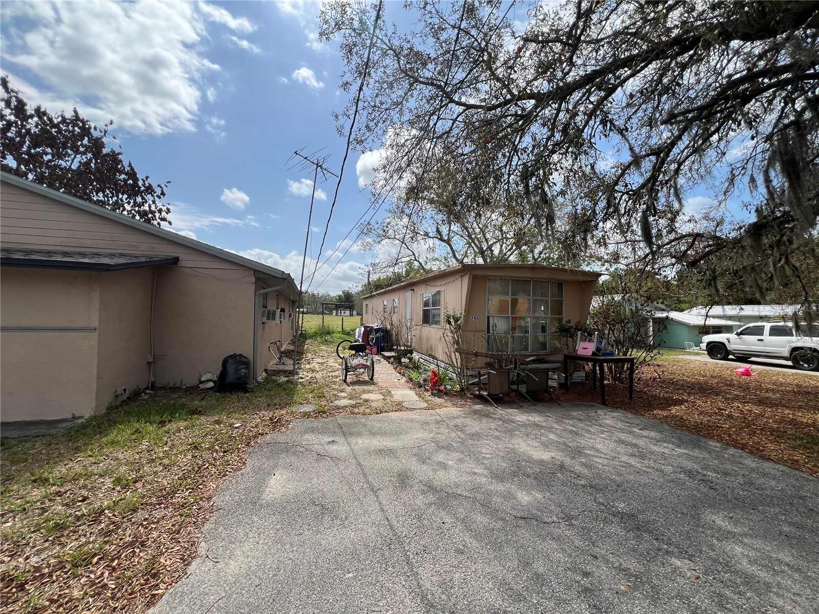 617 E Myers Boulevard Mascotte FL 34753 O6395319 image4
