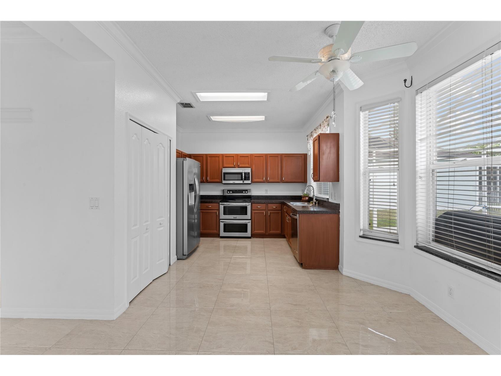 617 Lakescape Court Orlando FL 32828 S5149206 image13