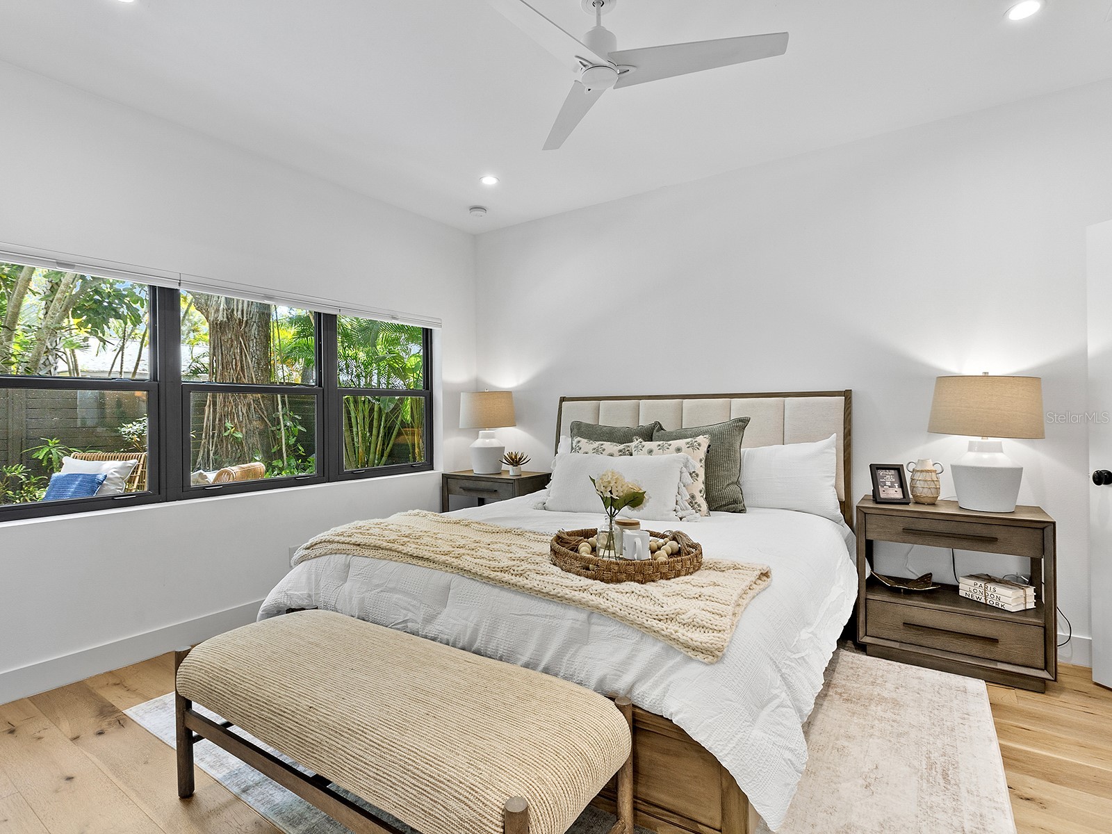 617 Madison Court Sarasota FL 34236 A4687004 image15