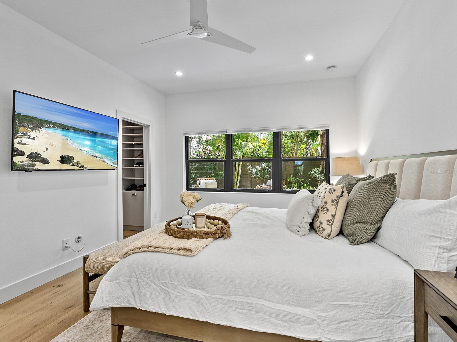 617 Madison Court Sarasota FL 34236 A4687004 image16