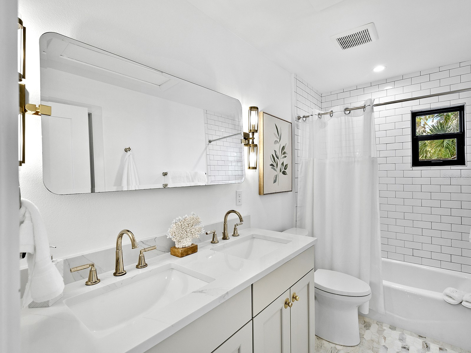 617 Madison Court Sarasota FL 34236 A4687004 image21