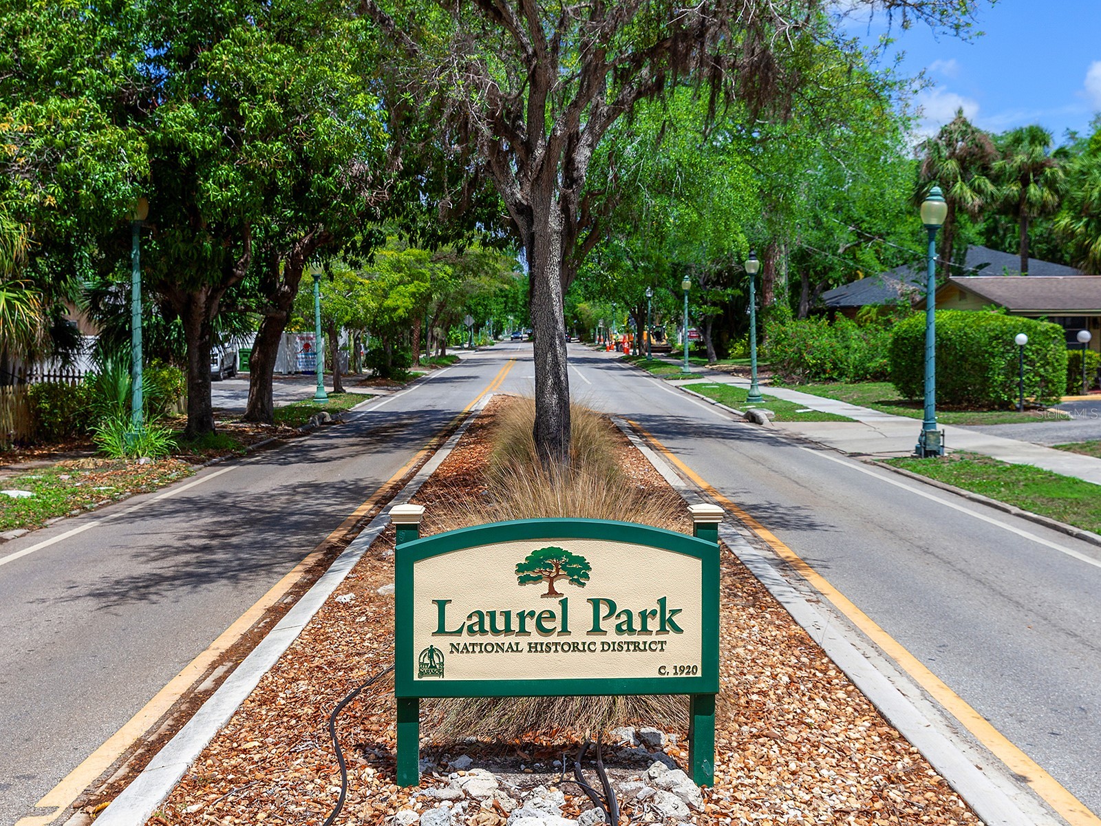 617 Madison Court Sarasota FL 34236 A4687004 image29