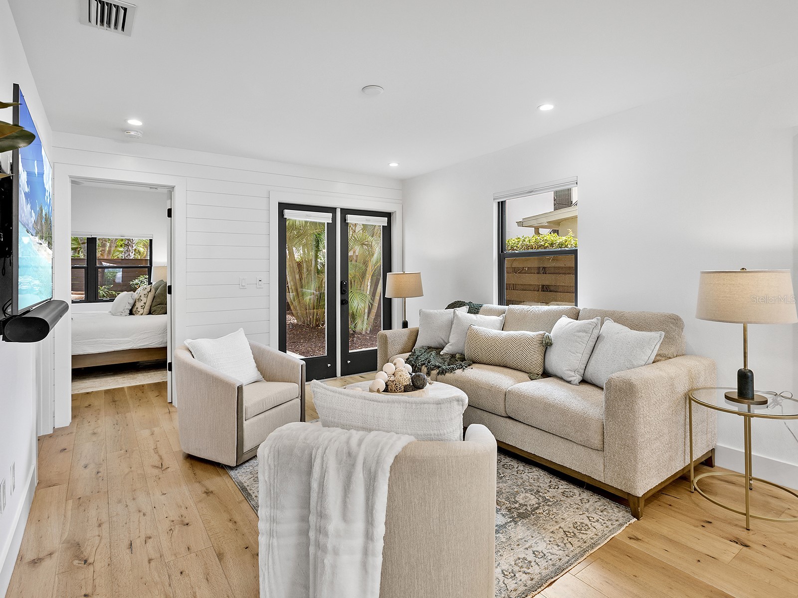 617 Madison Court Sarasota FL 34236 A4687004 image7