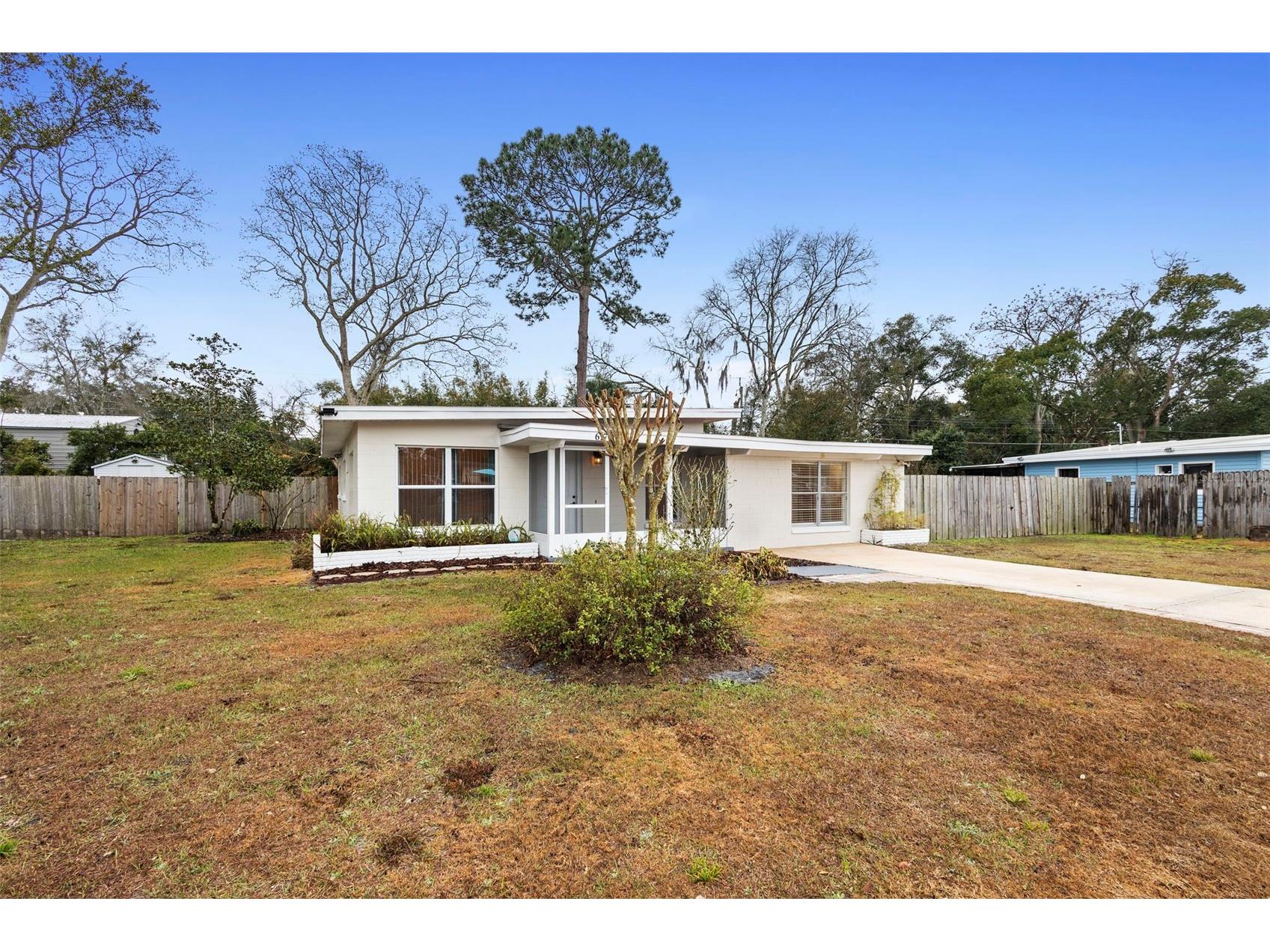 617 Mimosa Terrace Sanford FL 32773 V4947224 image1