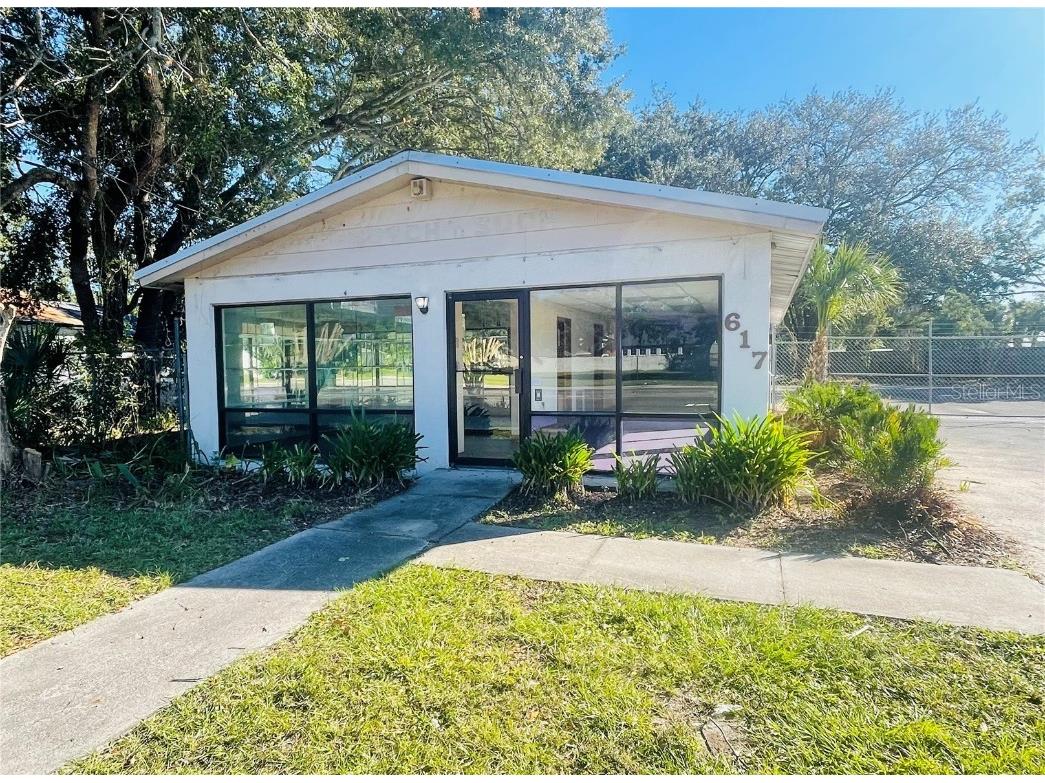 617 N John Young Parkway Kissimmee FL 34741 S5137756 image2