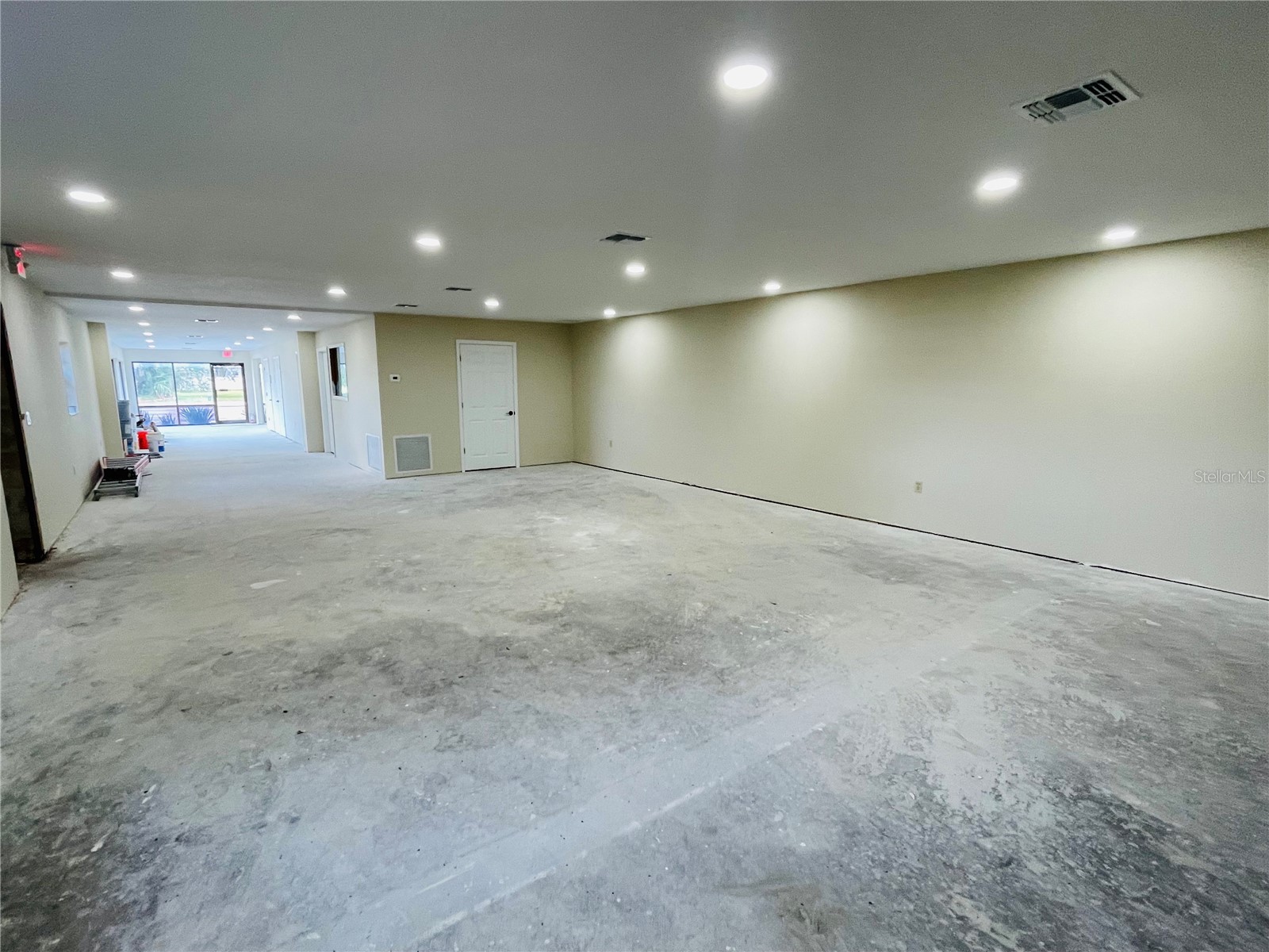 617 N John Young Parkway Kissimmee FL 34741 S5152072 image2