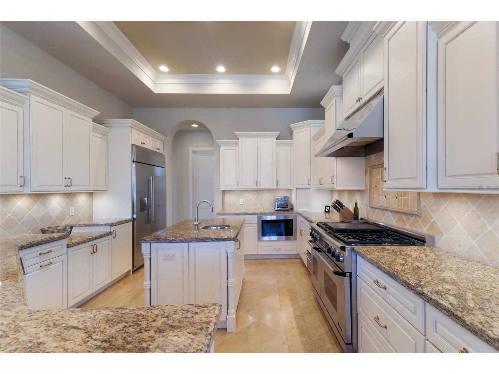 617 N Owl Drive Sarasota FL 34236 - DOLPHIN A4684085 image16