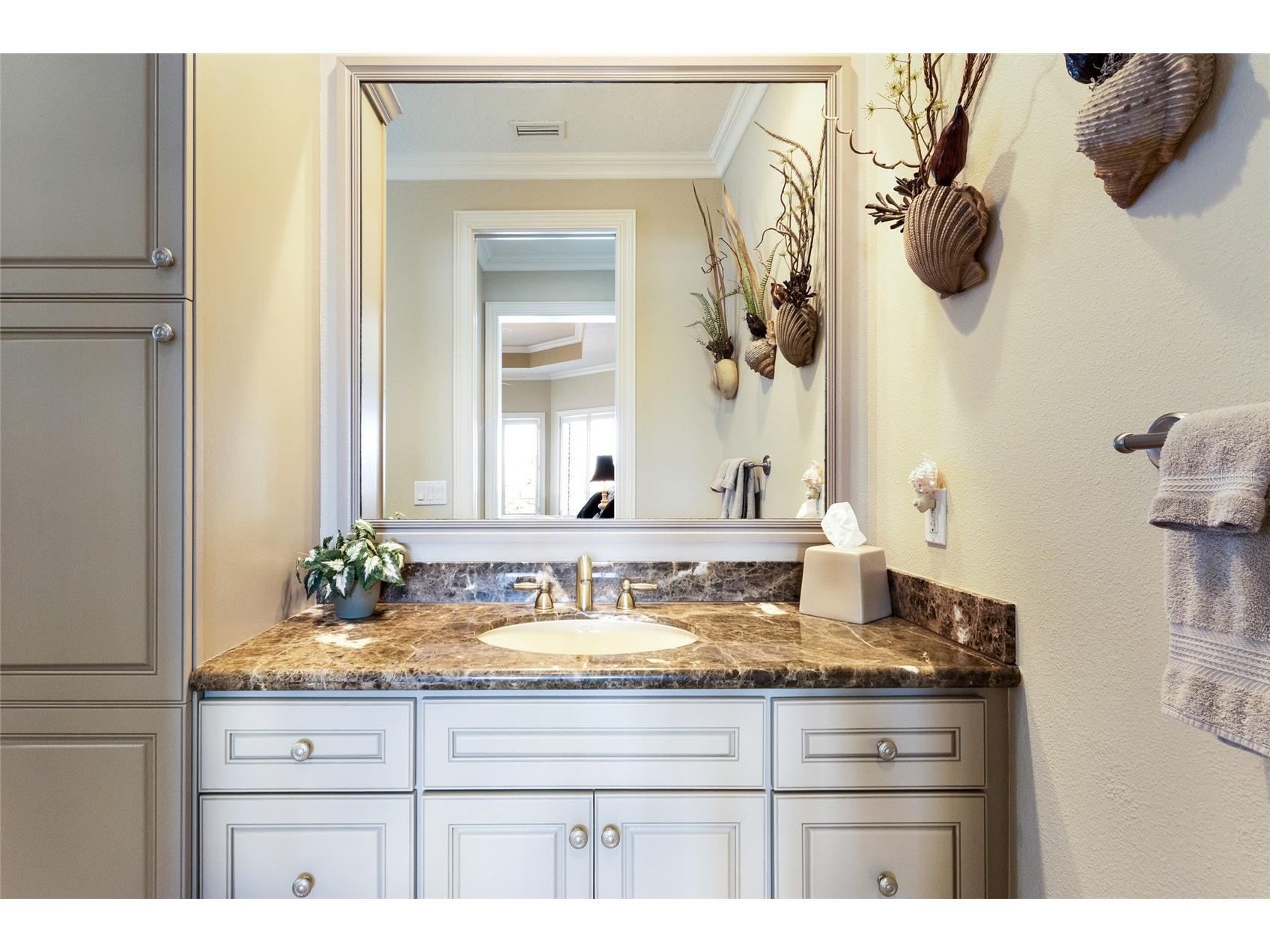 617 N Owl Drive Sarasota FL 34236 - DOLPHIN A4684085 image36