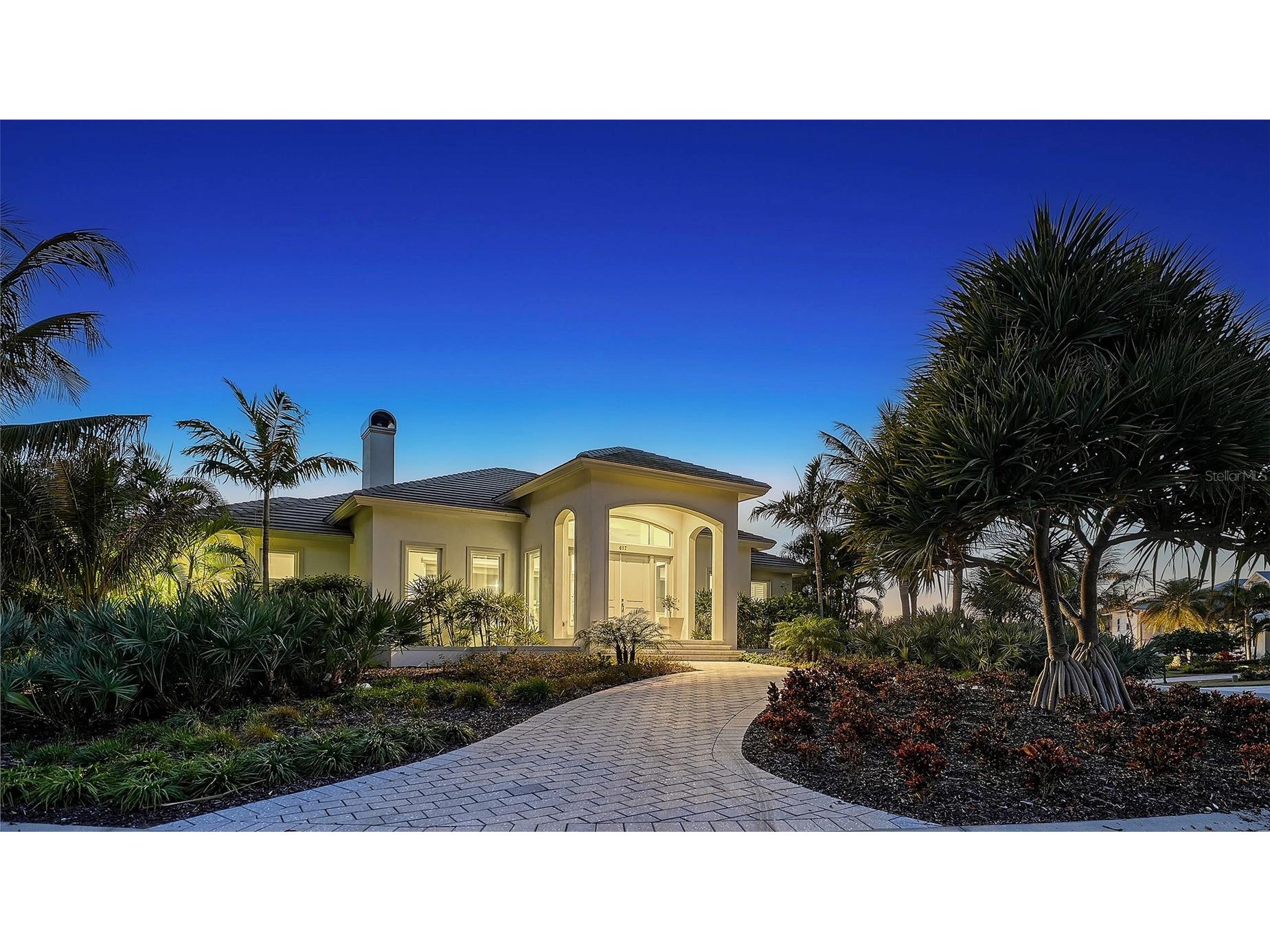 617 Neptune Avenue Longboat Key FL 34228 - GULF OF MEXICO A4682518 image1
