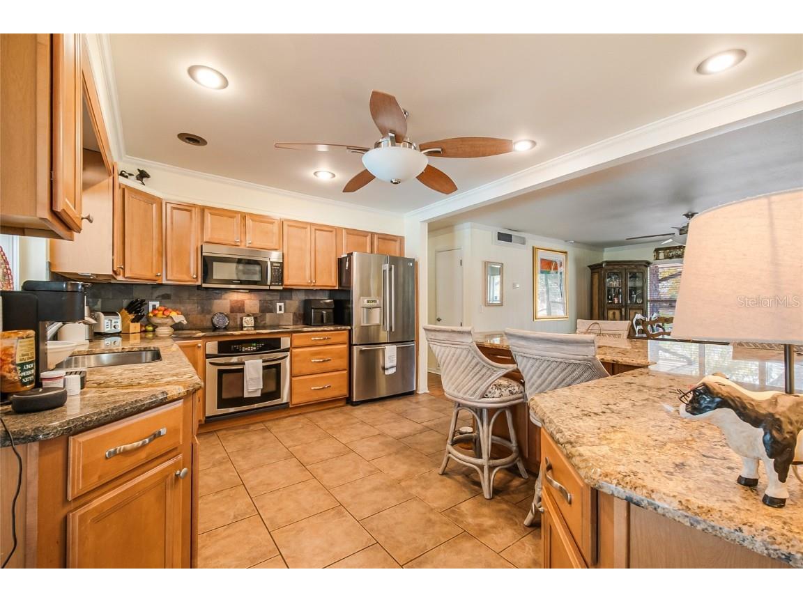 617 Riverview Avenue Altamonte Springs FL 32714 O6363070 image14