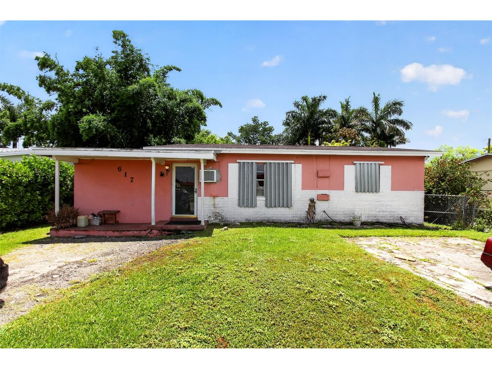 617 SW 14th Street Belle Glade FL 33430 C7526740 image1