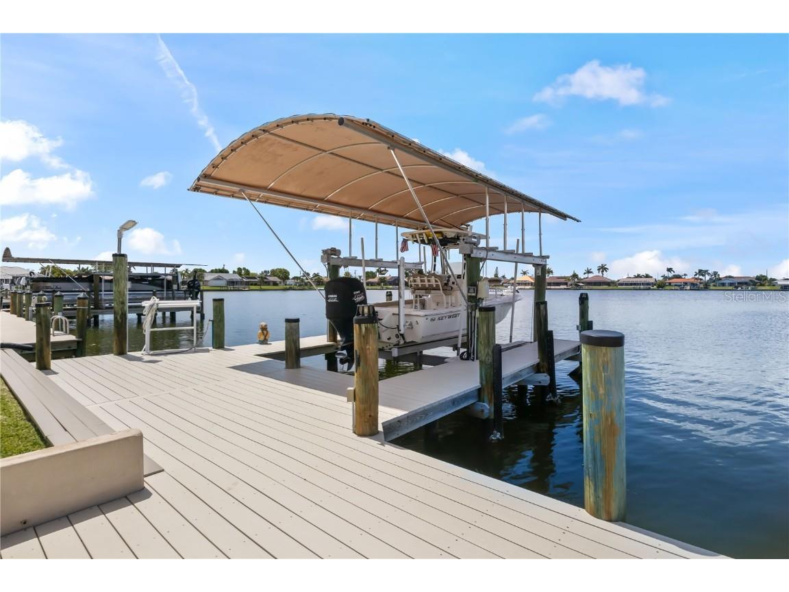617 SW 51st Terrace Cape Coral FL 33914 A4658581 image41