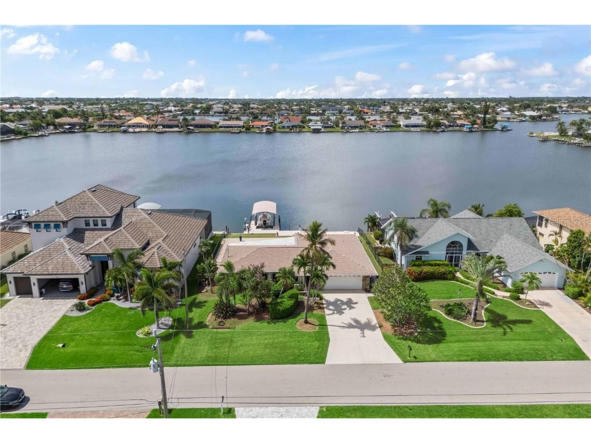 617 SW 51st Terrace Cape Coral FL 33914 A4658581 image6