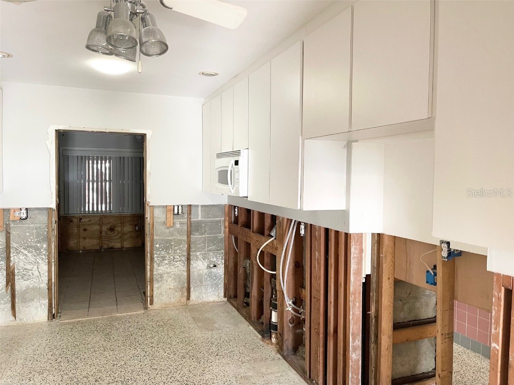 617 W Olympia Avenue Punta Gorda FL 33950 C7511077 image6