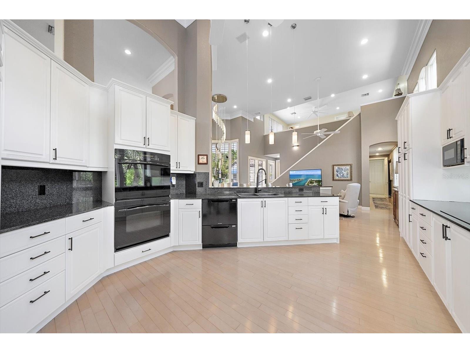 617 Weston Pointe Court Longboat Key FL 34228 - BUTTONWOOD HARGULF OF AMERICA A4697745 image15