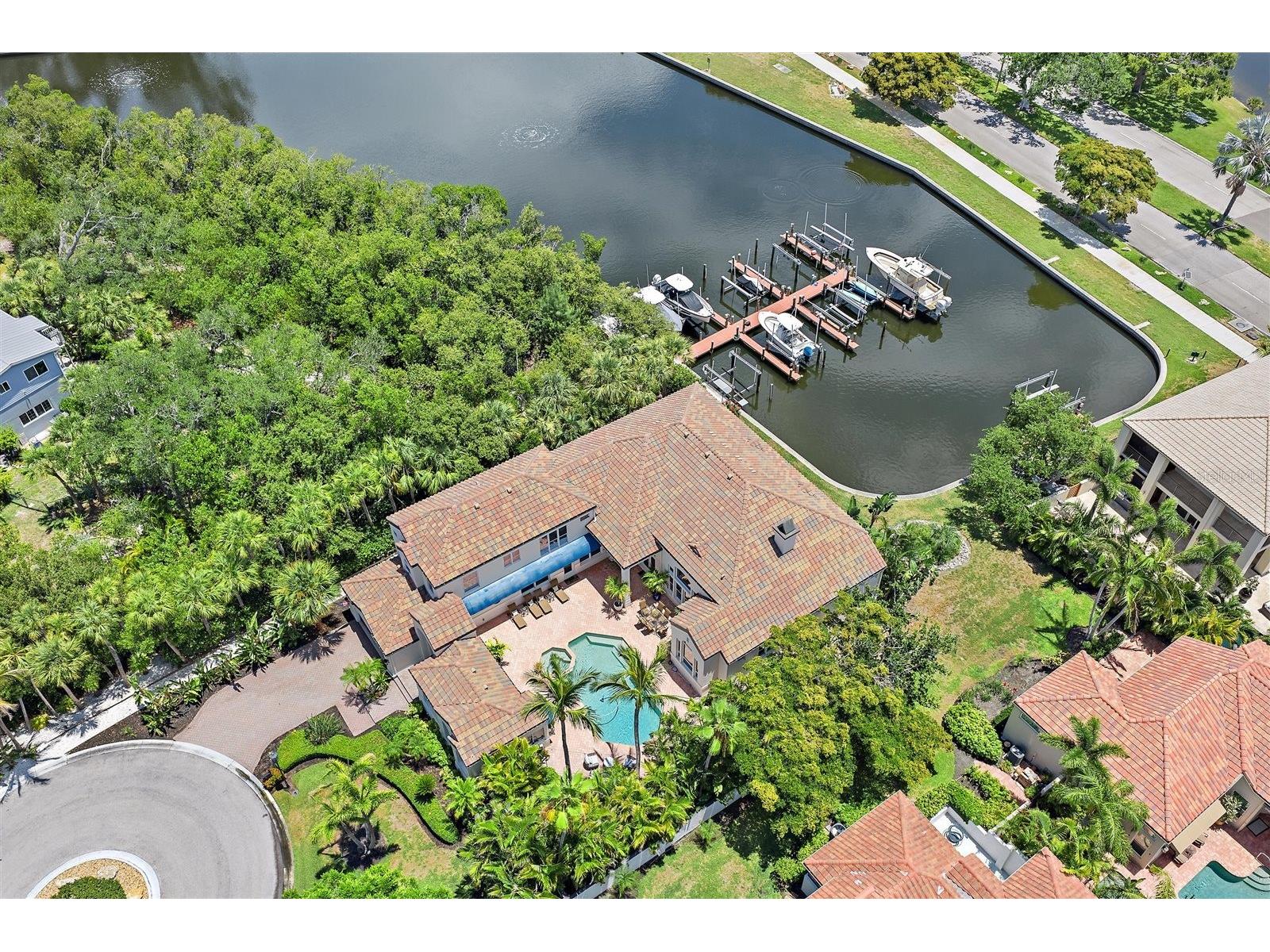 617 Weston Pointe Court Longboat Key FL 34228 - BUTTONWOOD HARGULF OF AMERICA A4697745 image2