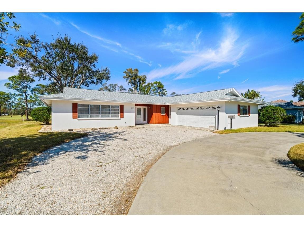 617 Whitfield Avenue Sarasota FL 34243 A4638085 image1