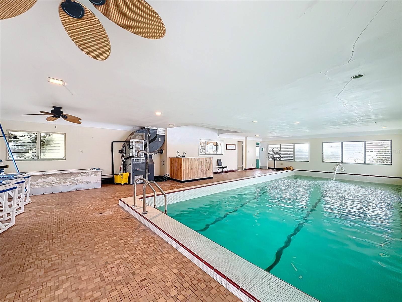 6170 7th Avenue N Saint Petersburg FL 33710 TB8488639 image17