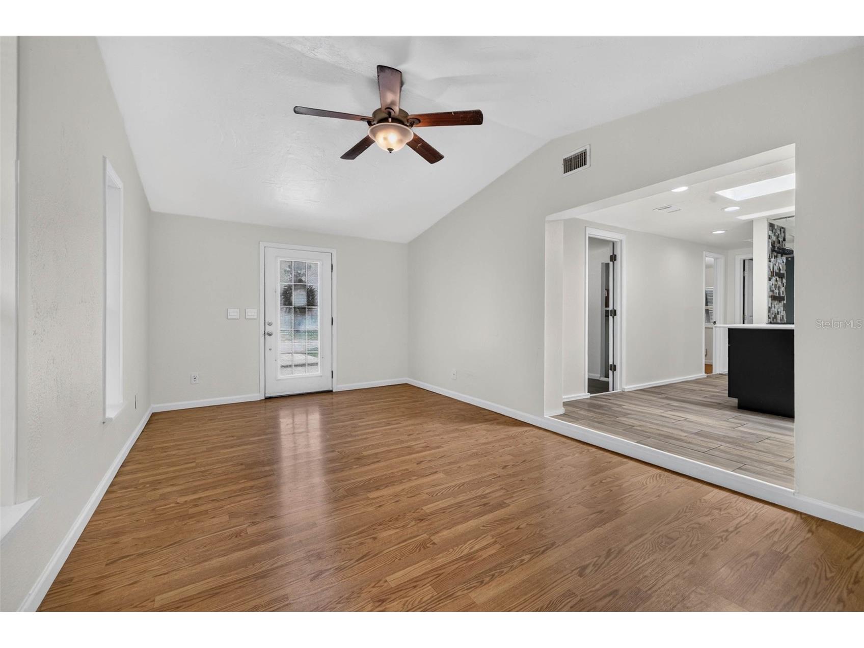 6172 59th Place N Saint Petersburg FL 33709 TB8531451 image5