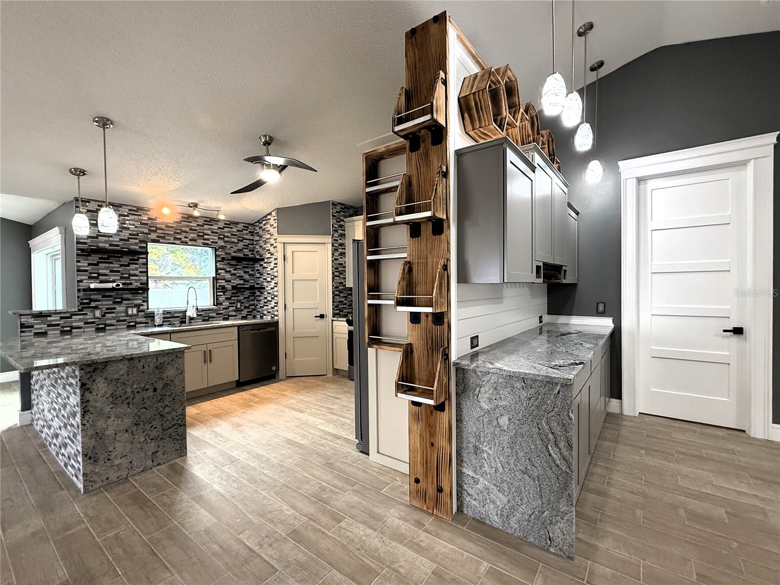 6172 Raleigh Street Spring Hill FL 34606 W7882456 image20