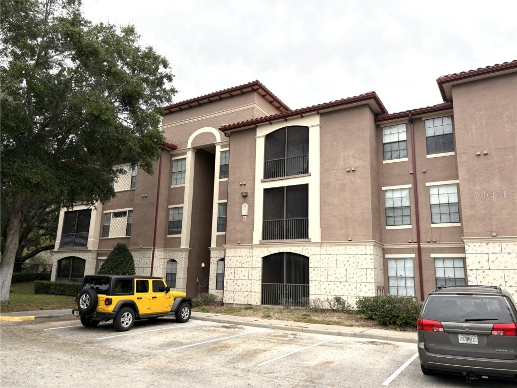 6177 Metrowest Boulevard #102 Orlando FL 32835 O6359885 image1