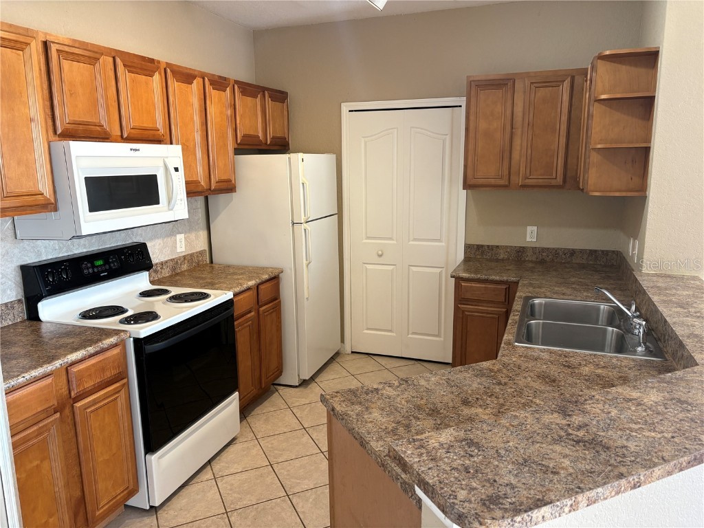 6177 Metrowest Boulevard #307 Orlando FL 32835 O6357365 image3