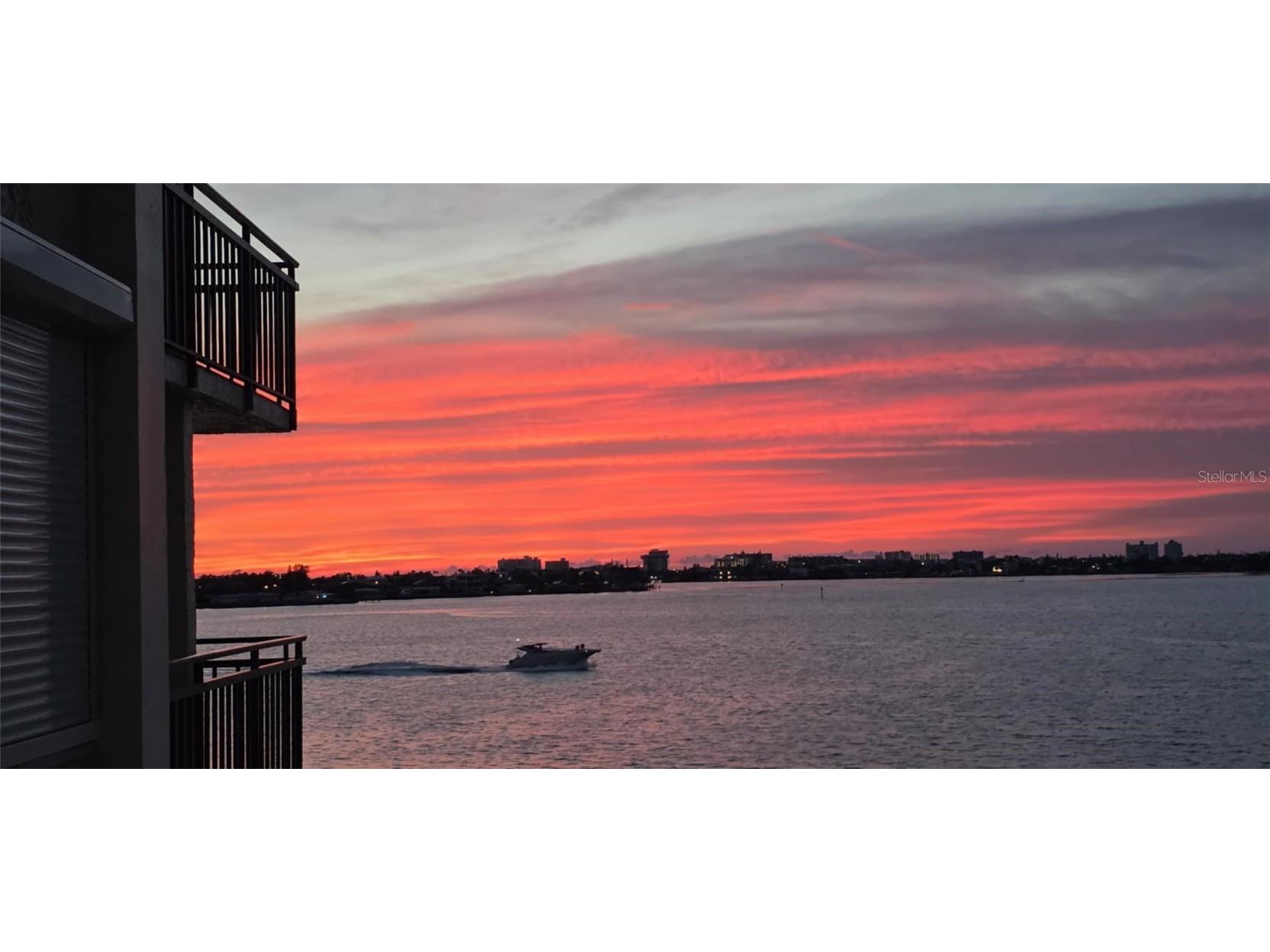 6177 Sun Boulevard #401 Saint Petersburg FL 33715 TB8420530 image1