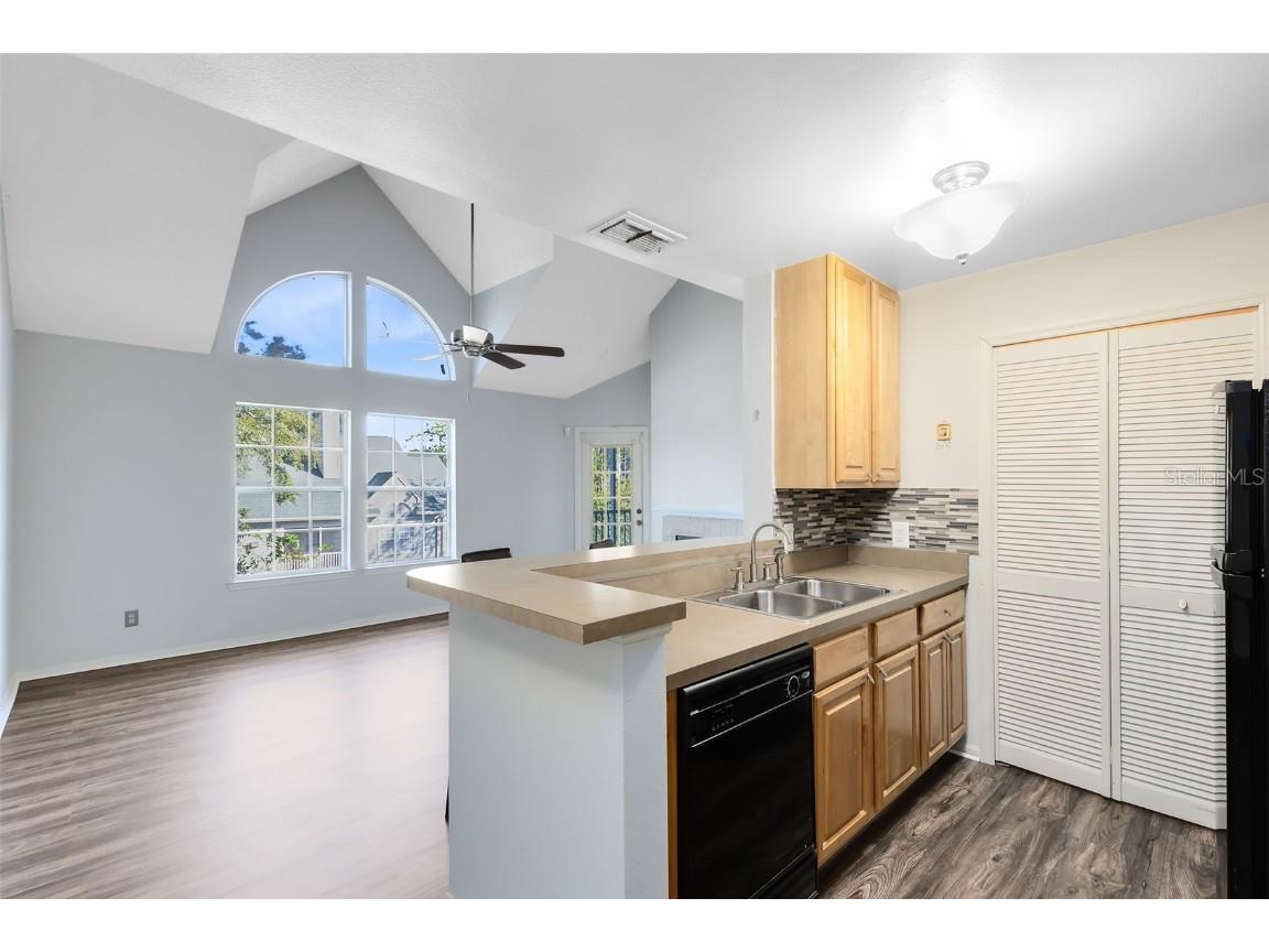 6178 Westgate Drive #304 Orlando FL 32835 O6282511 image8