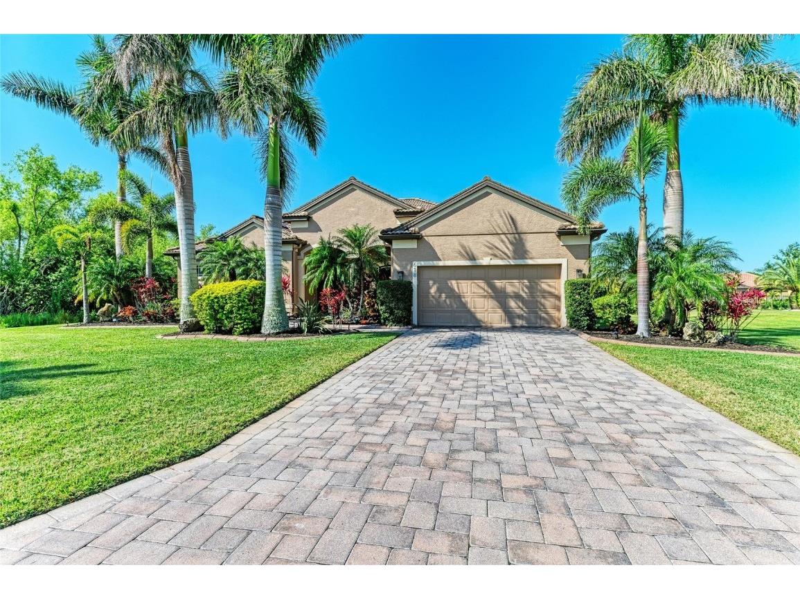 618 148th Court NE Bradenton FL 34212 A4647392 image1