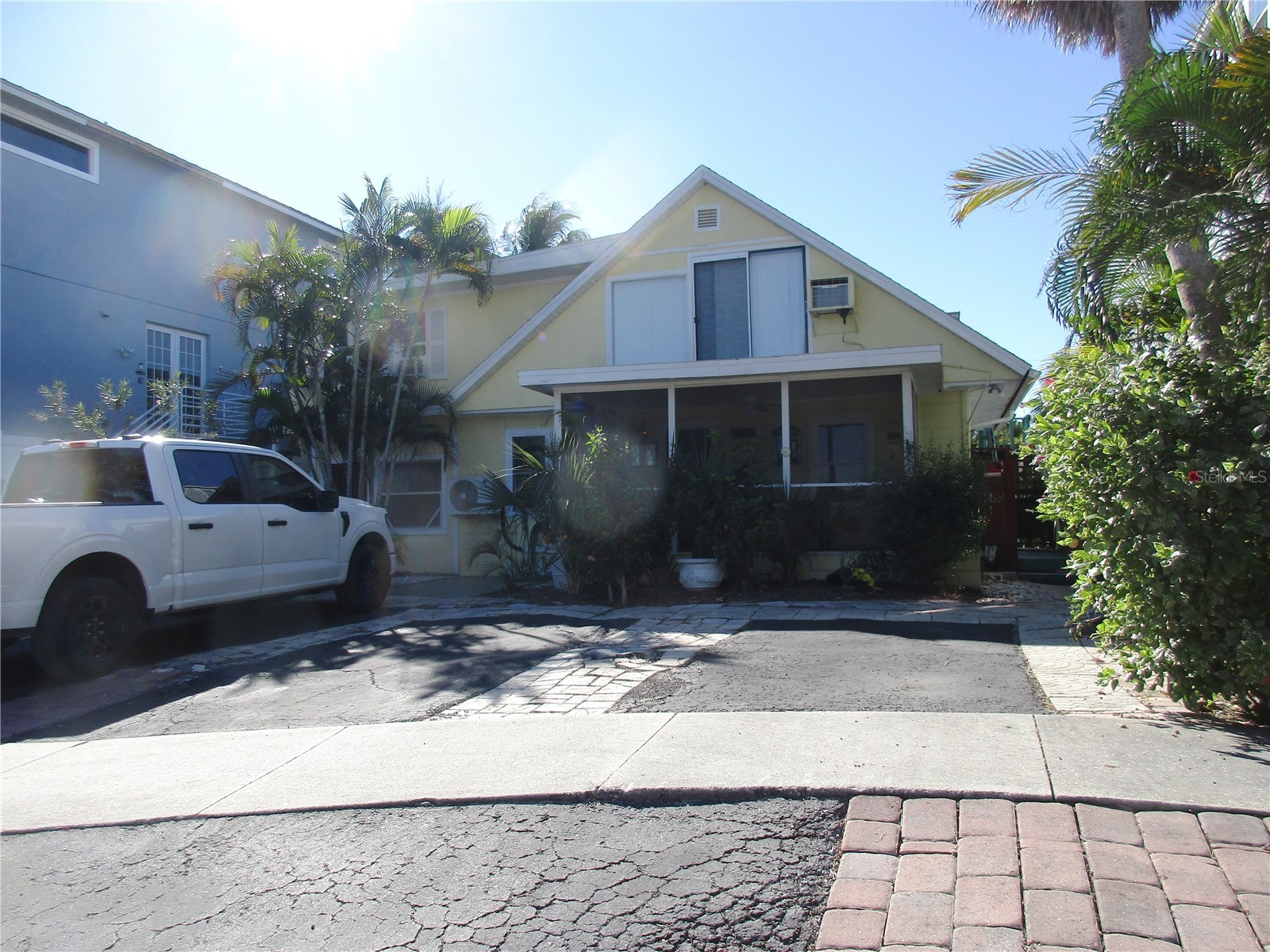 618 Avenida De Mayo Sarasota FL 34242 A4680244 image2
