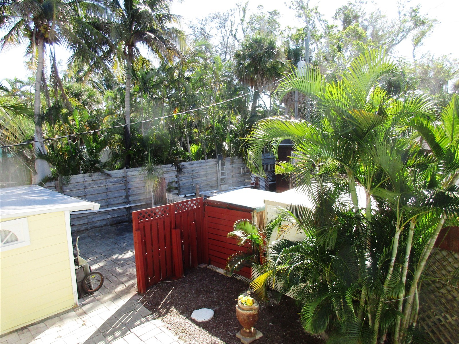 618 Avenida De Mayo Sarasota FL 34242 A4680244 image36
