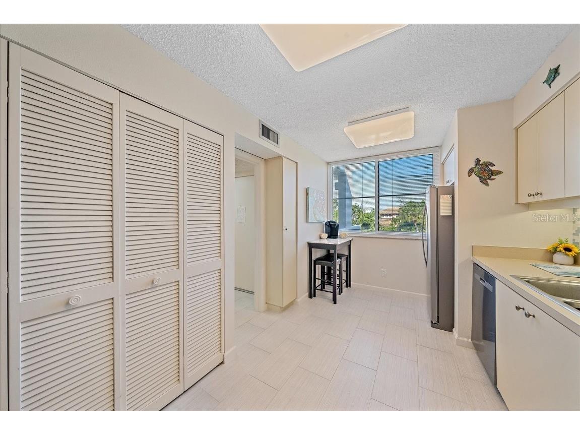 618 BAYPORT WAY Bayport Way #618 Longboat Key FL 34228 - SARASOTA BAY/GULF OF AMERICA A4667152 image9