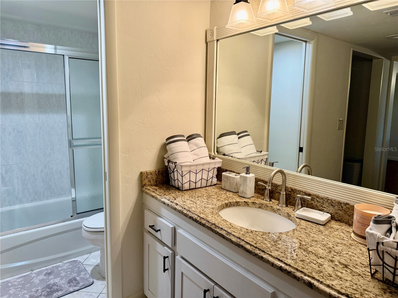 618 Bird Bay Drive S #110 Venice FL 34285 A4680731 image16