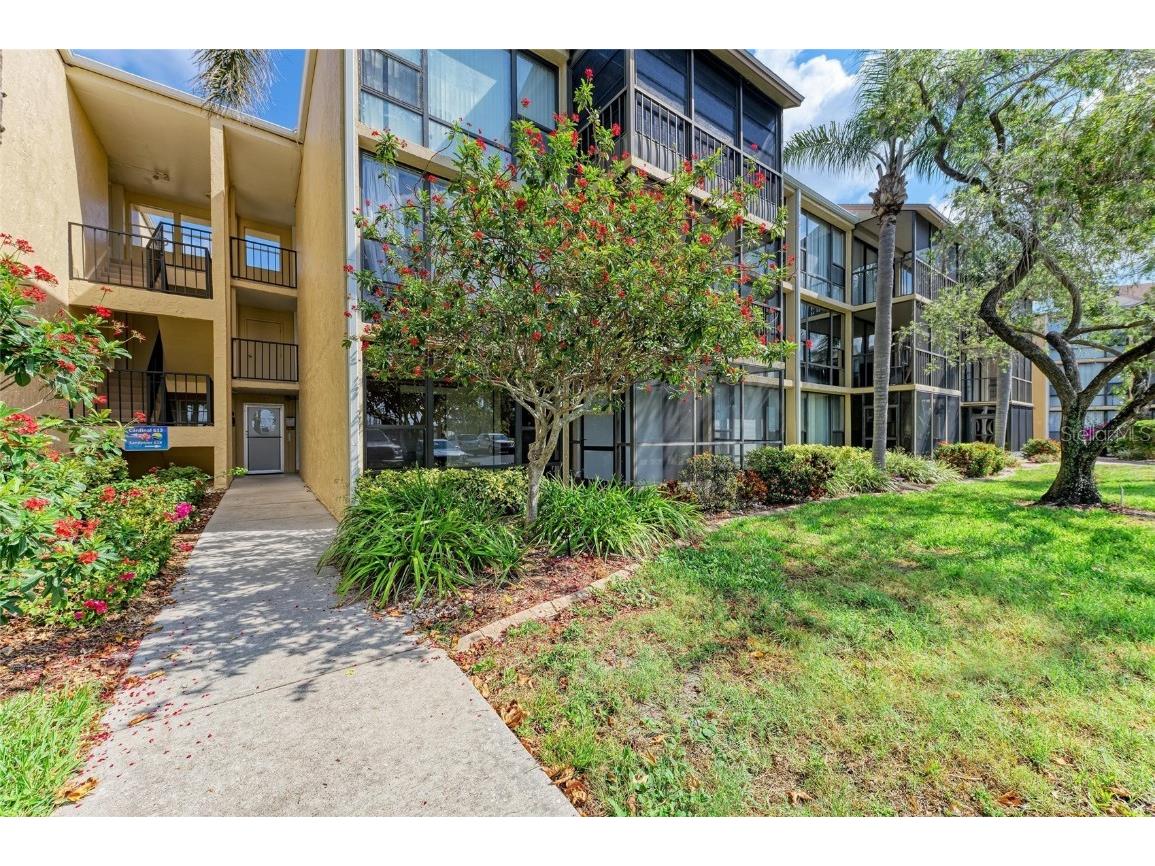 618 Bird Bay Drive S #110 Venice FL 34285 N6139029 image2