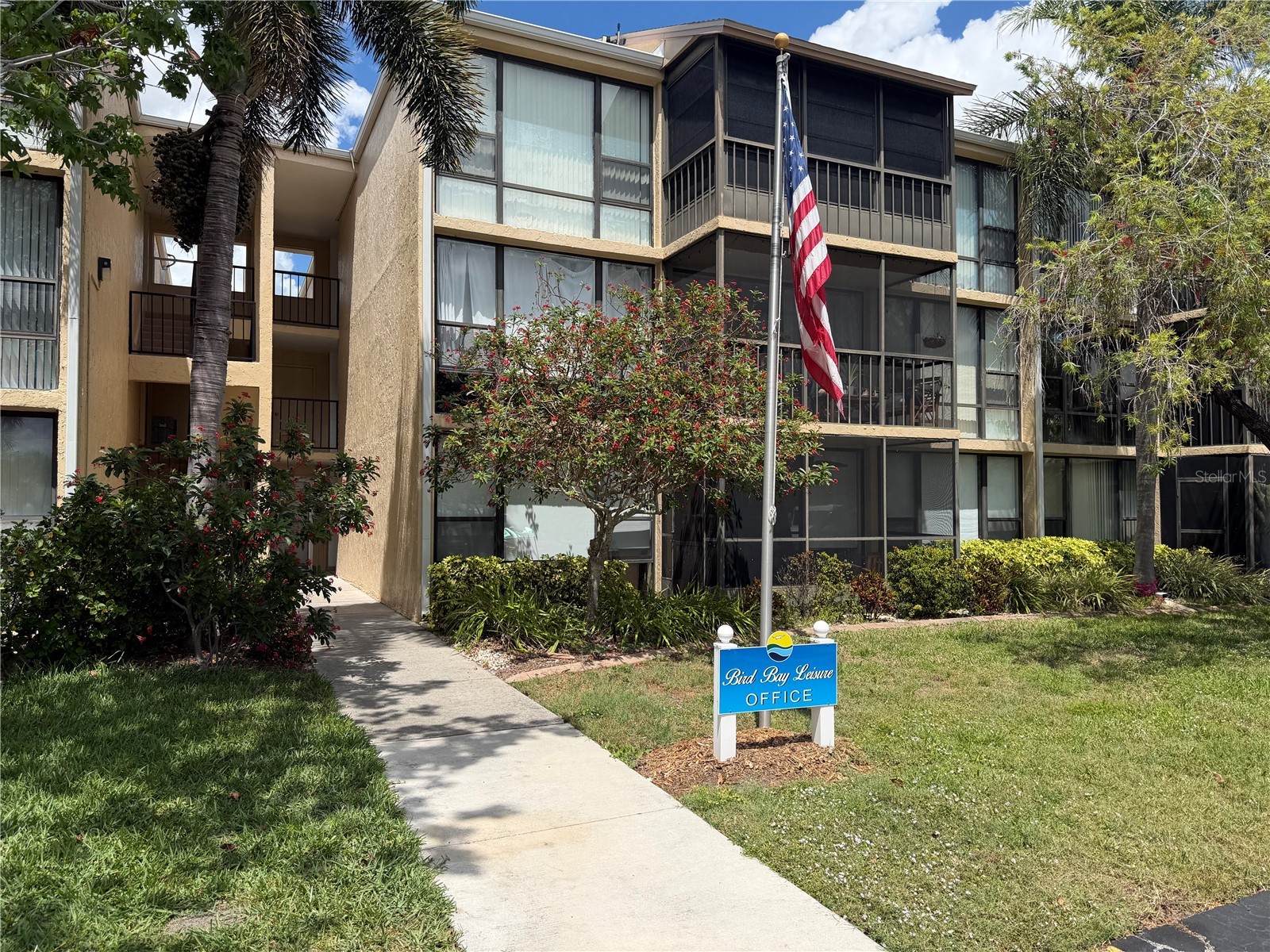 618 Bird Bay Drive S #110 Venice FL 34285 N6143718 image1