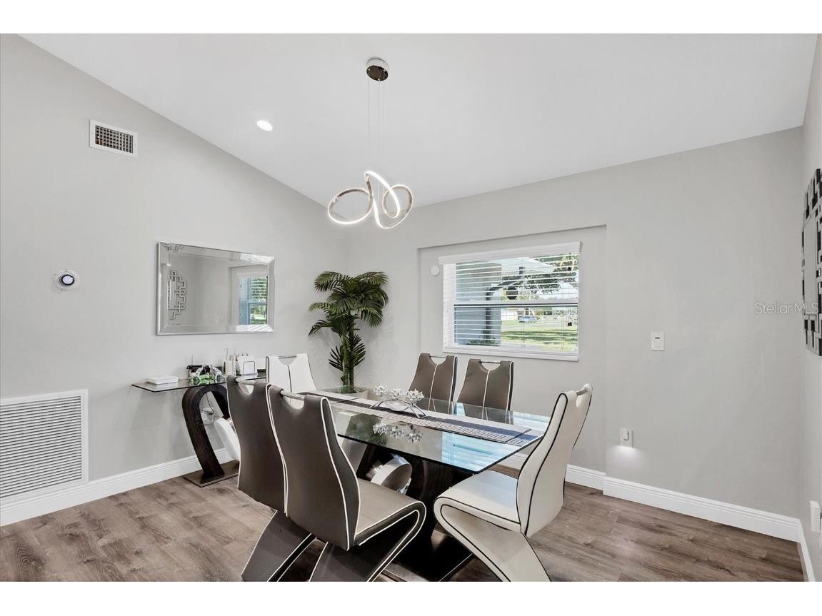 618 Eastpointe Court Sarasota FL 34232 A4664067 image15