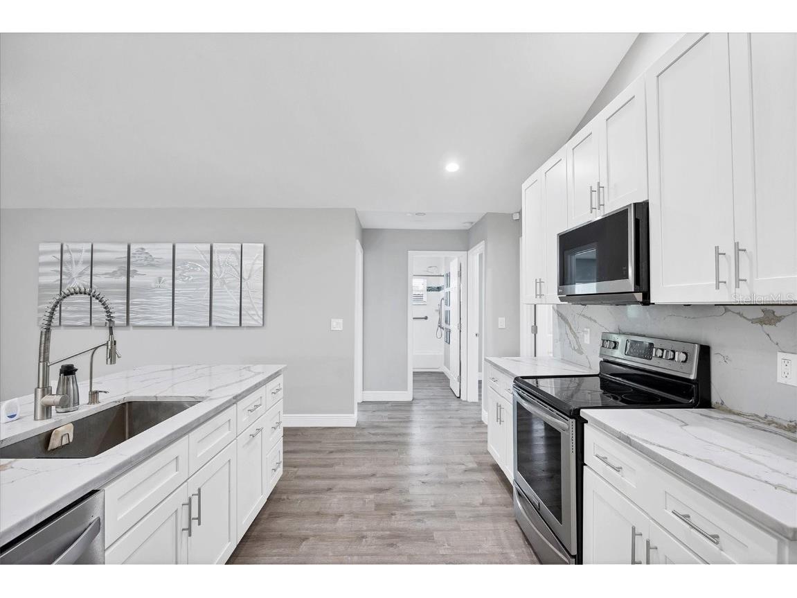 618 Eastpointe Court Sarasota FL 34232 A4672630 image15