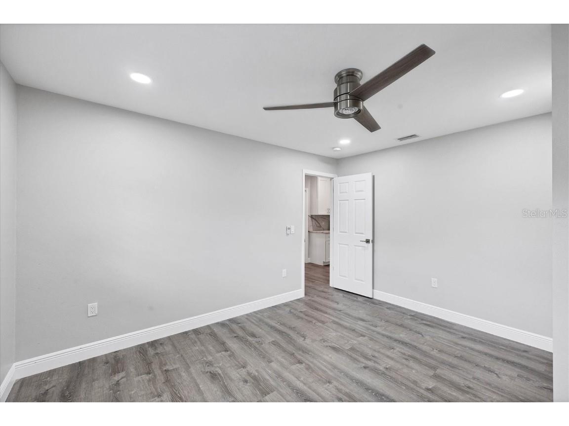 618 Eastpointe Court Sarasota FL 34232 A4672630 image27