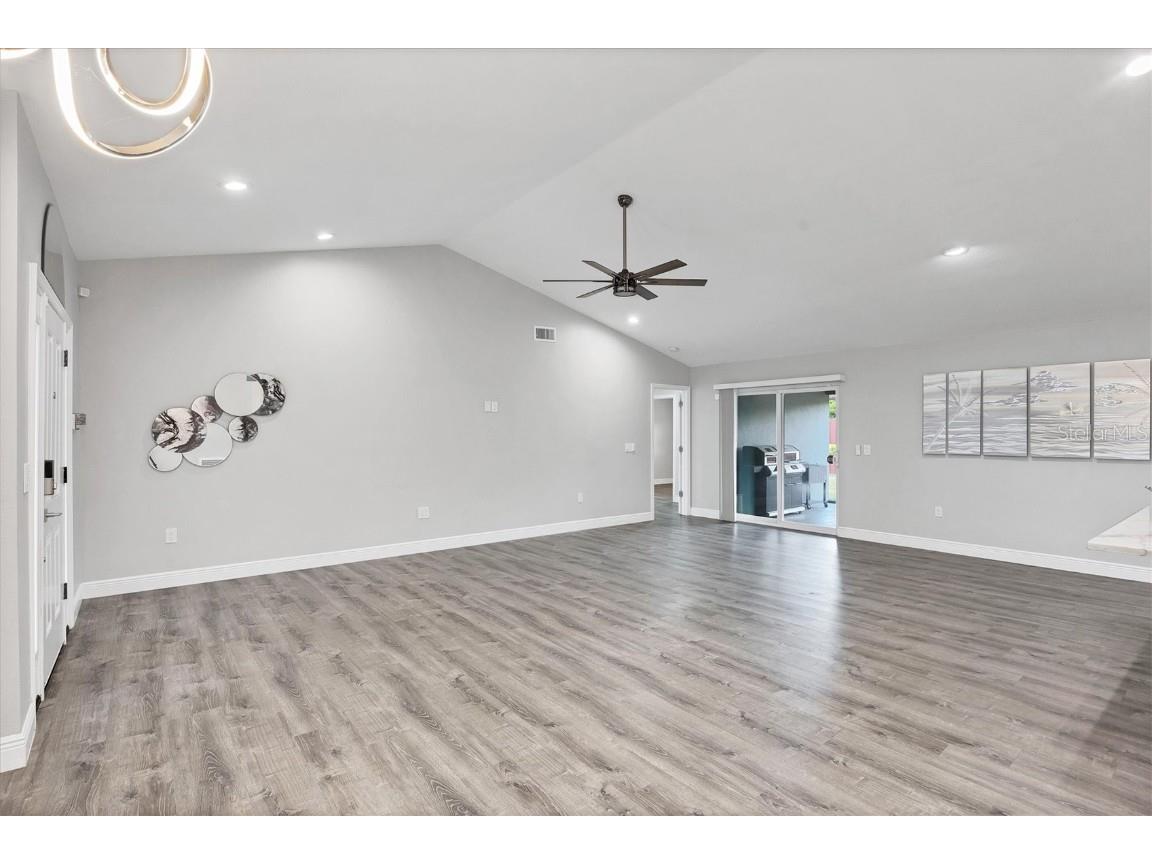 618 Eastpointe Court Sarasota FL 34232 A4672630 image9