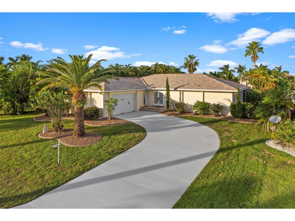 618 Macedonia Drive Punta Gorda FL 33950 C7481577 image1