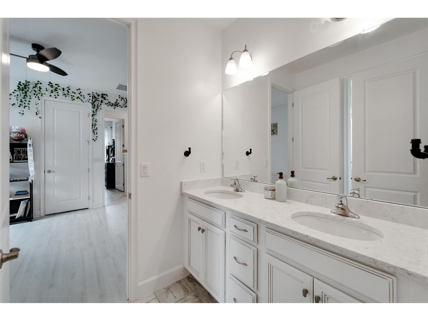618 Manns Harbor Drive Apollo Beach FL 33572 TB8458584 image51