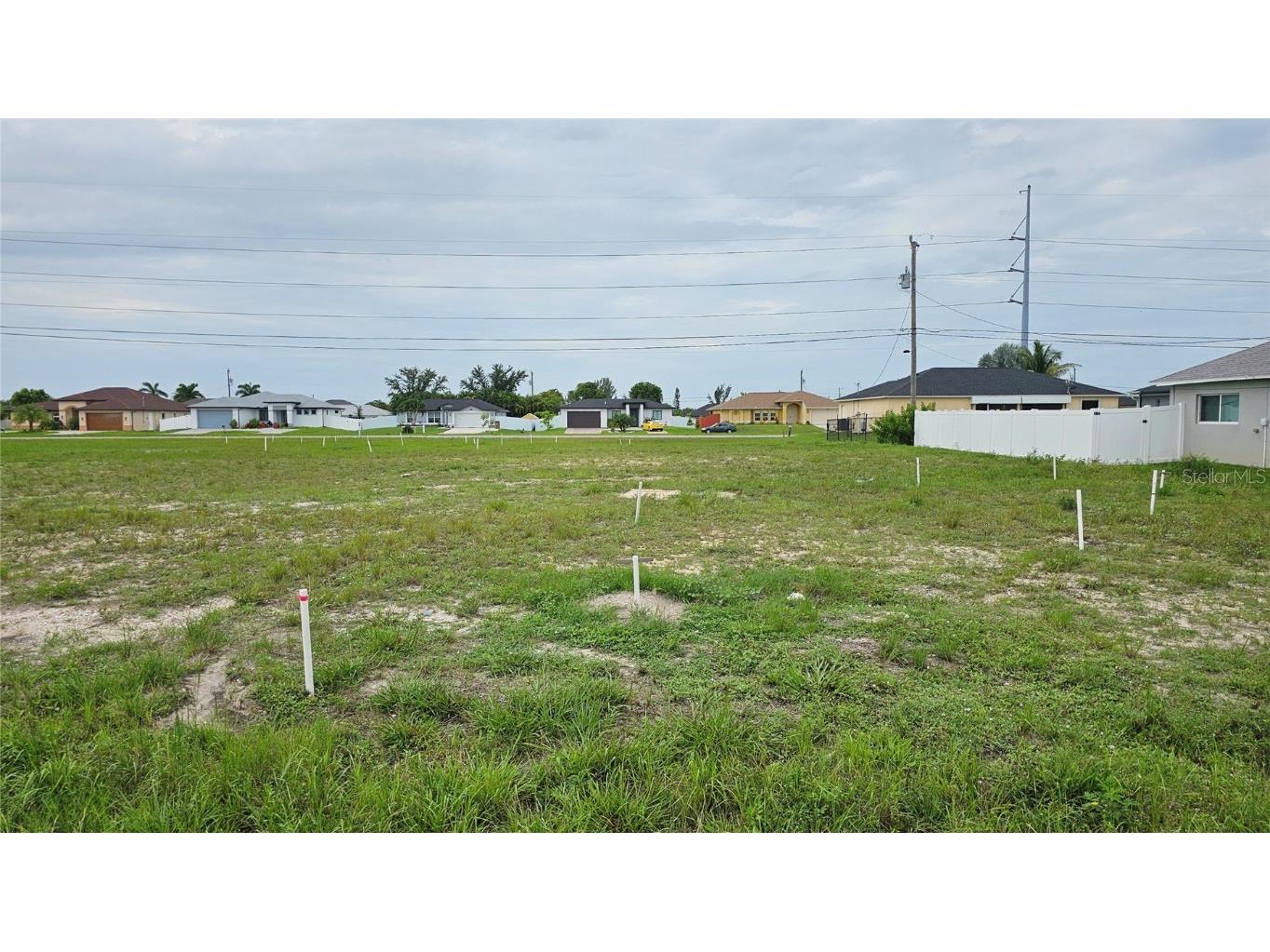 618 NW 8th Terrace Cape Coral FL 33993 A4615223 image1