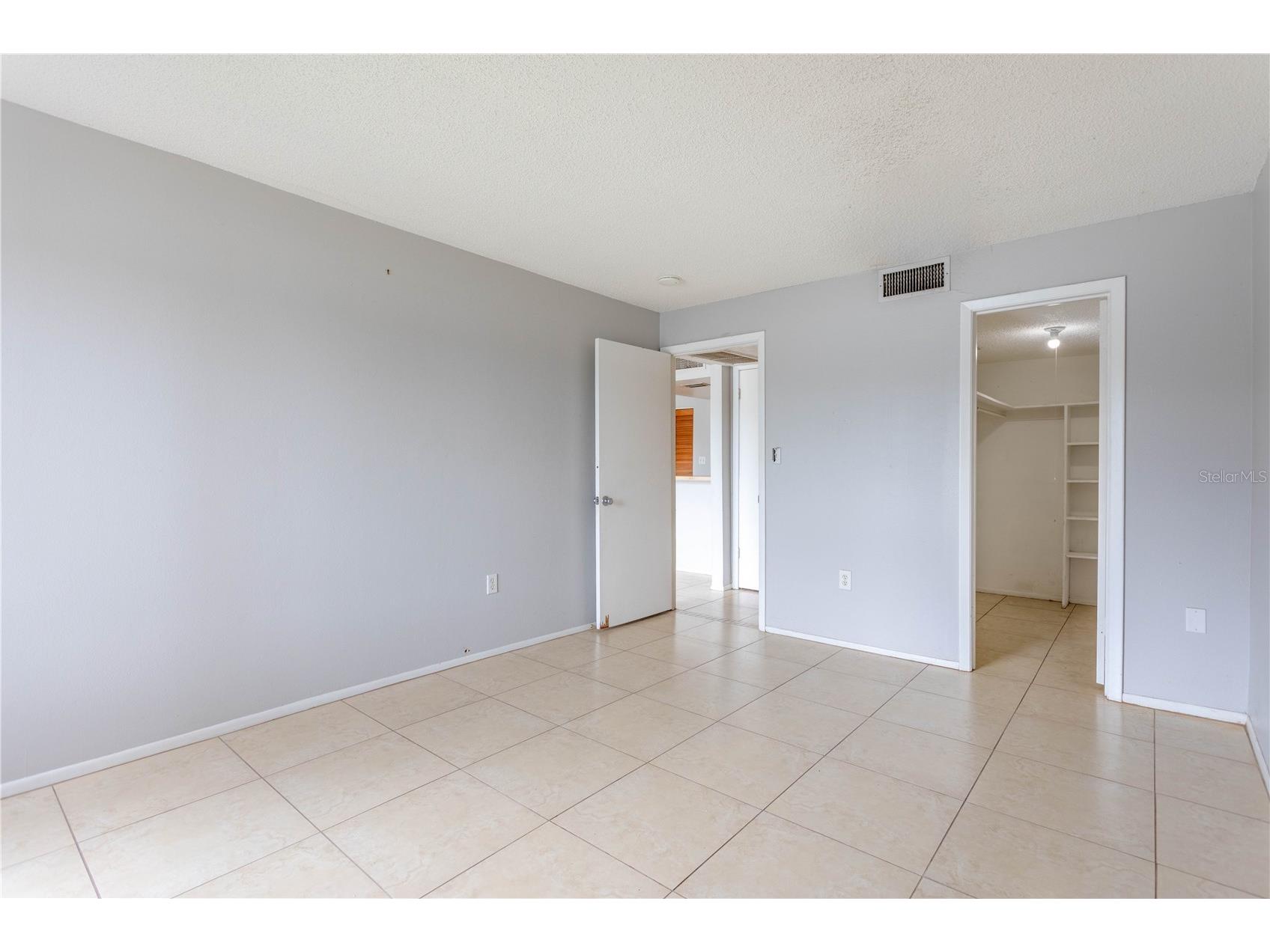 618 Orange Drive #216 Altamonte Springs FL 32701 - LAKE ORIENTA O6412418 image17