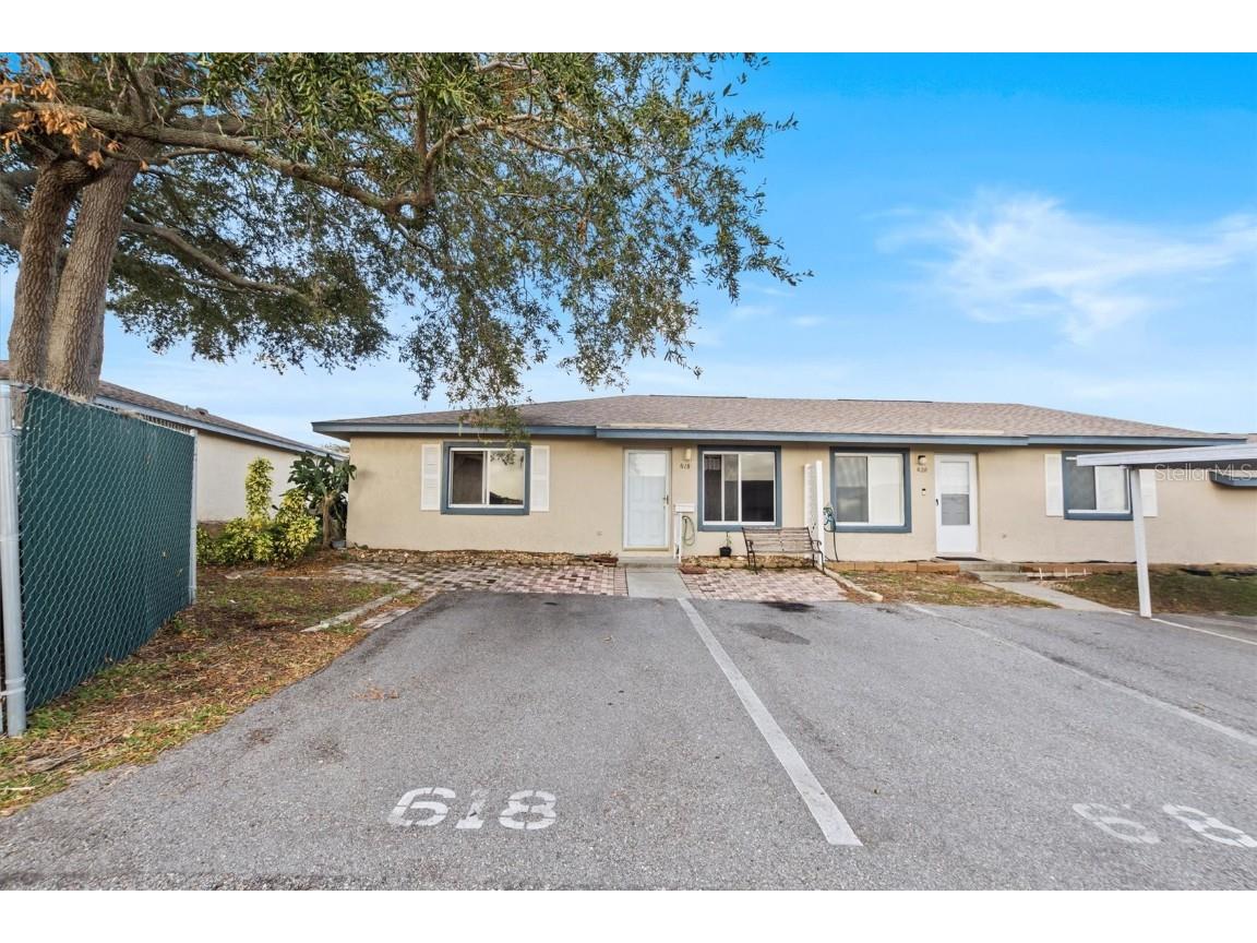 618 Ridge Terrace Winter Haven FL 33881 - LAKE SMART L4948543 image1