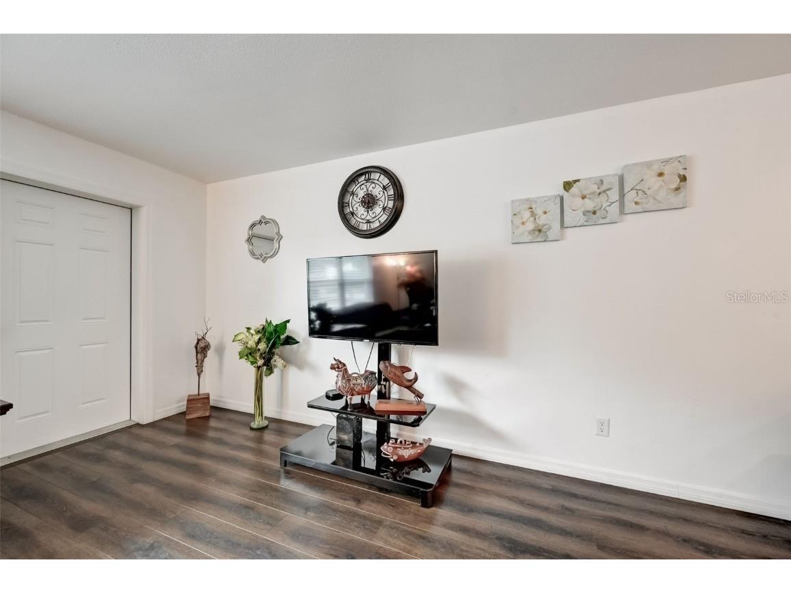 618 S Osprey Avenue Sarasota FL 34236 A4662367 image2